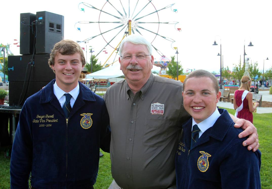 1239189_10201470183869452_324305863_o